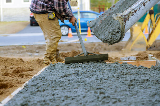 Best Custom Concrete Contractor  in South Fallsburg, NY